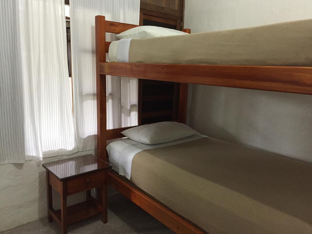 Hostal El Paisano Puerto Misahuallí Стая снимка